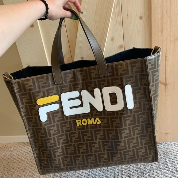 FENDI TOTE BAG Used - Picture 15 of 15
